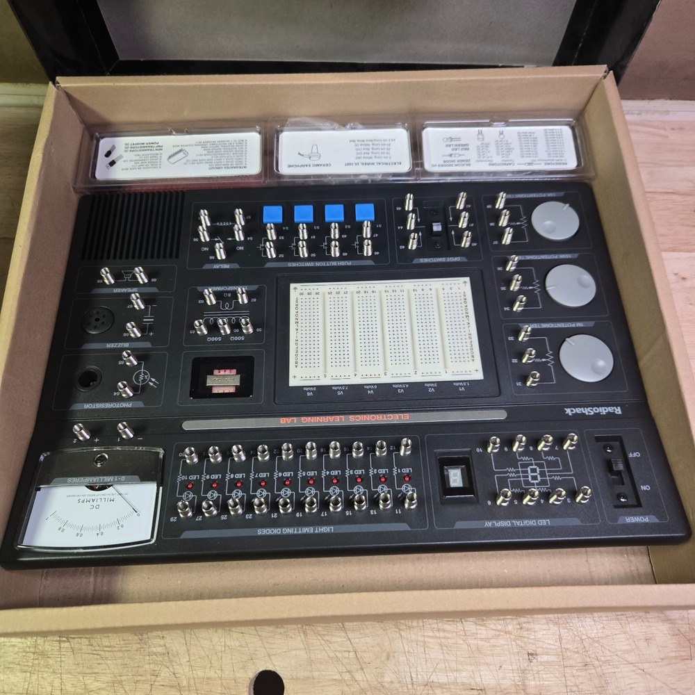 Radio Shack Technology Plus Electronics Learning Lab 28-027 - Picture 3 of 6